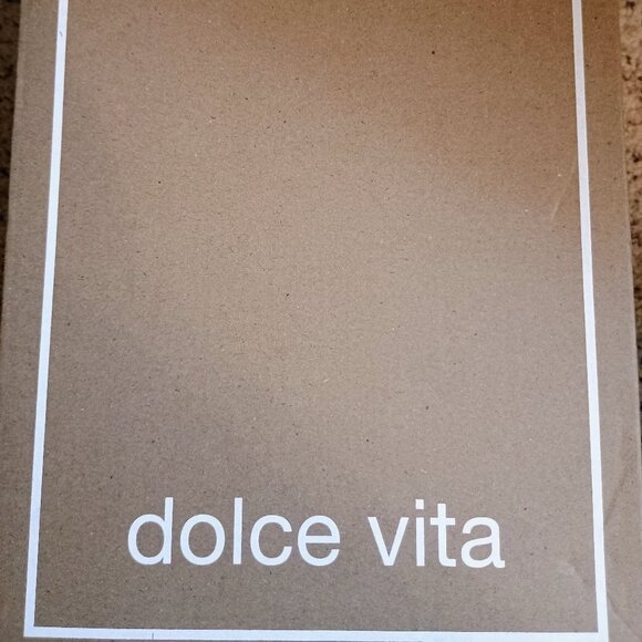 Dolce Vita sandals, new. - Picture 5 of 6